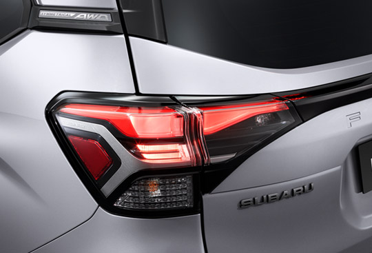 <sg-lang1>Luces combinadas traseras</sg-lang1><sg-lang2></sg-lang2><sg-lang3></sg-lang3>